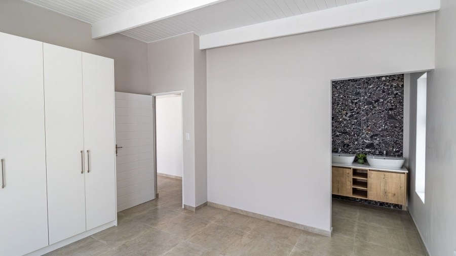 3 Bedroom Property for Sale in Britannia Beach Estate Western Cape